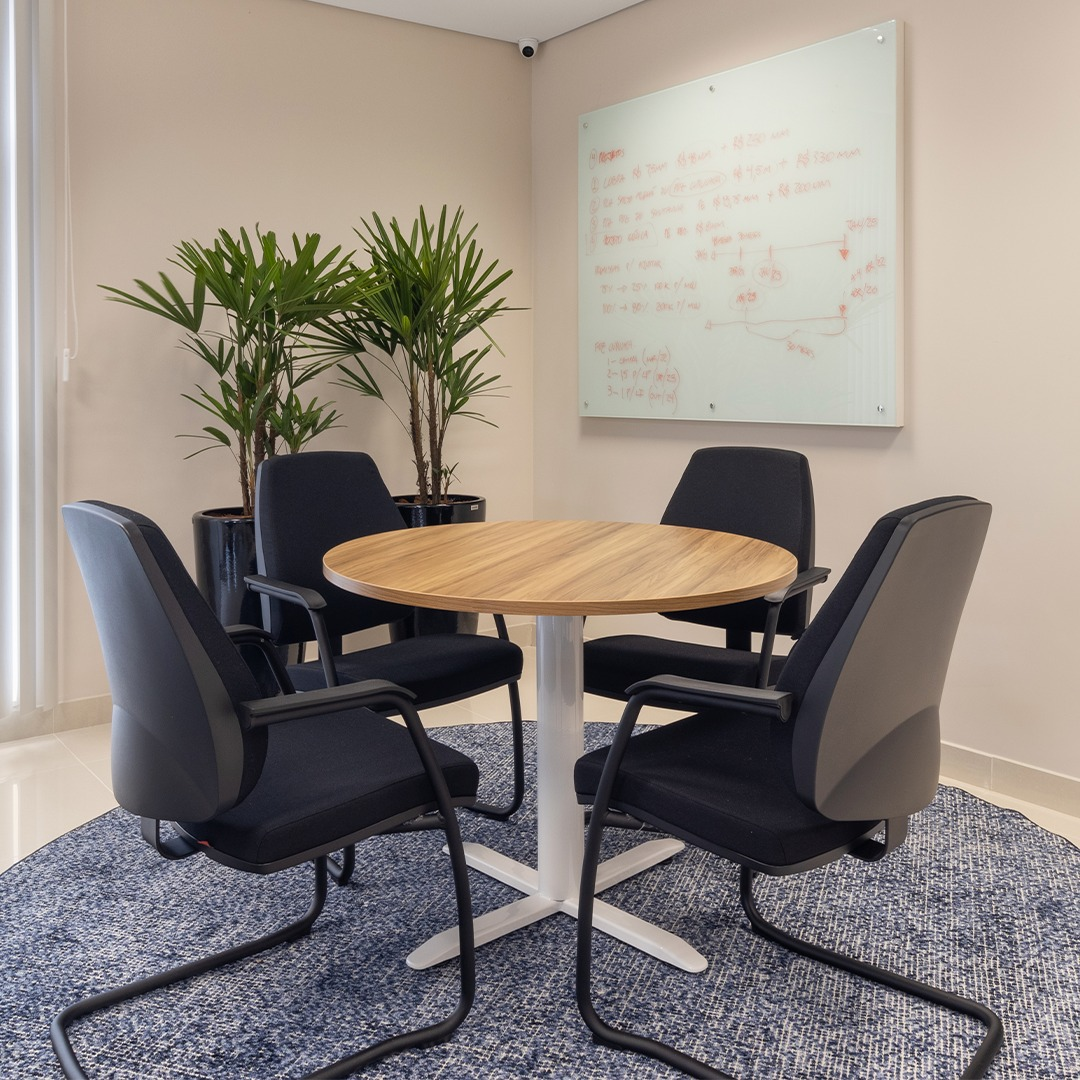 Pequeno espaço para reuniões